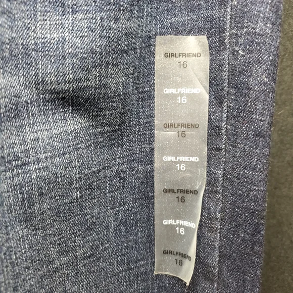 SANOMA girlfriend fit Bluejeans - Picture 3 of 7